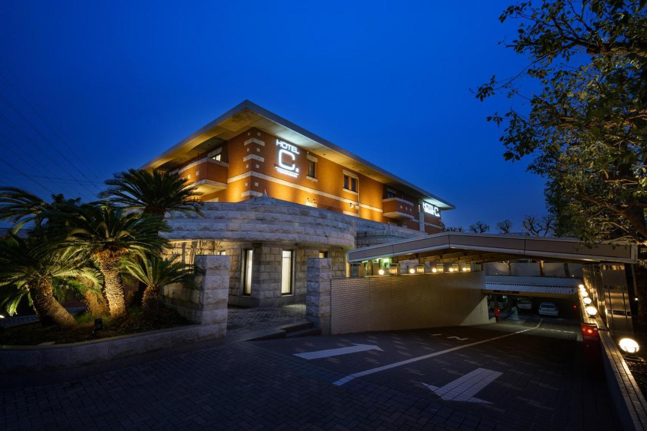 Hotel Zen Yokohama Hazawa Екстериор снимка